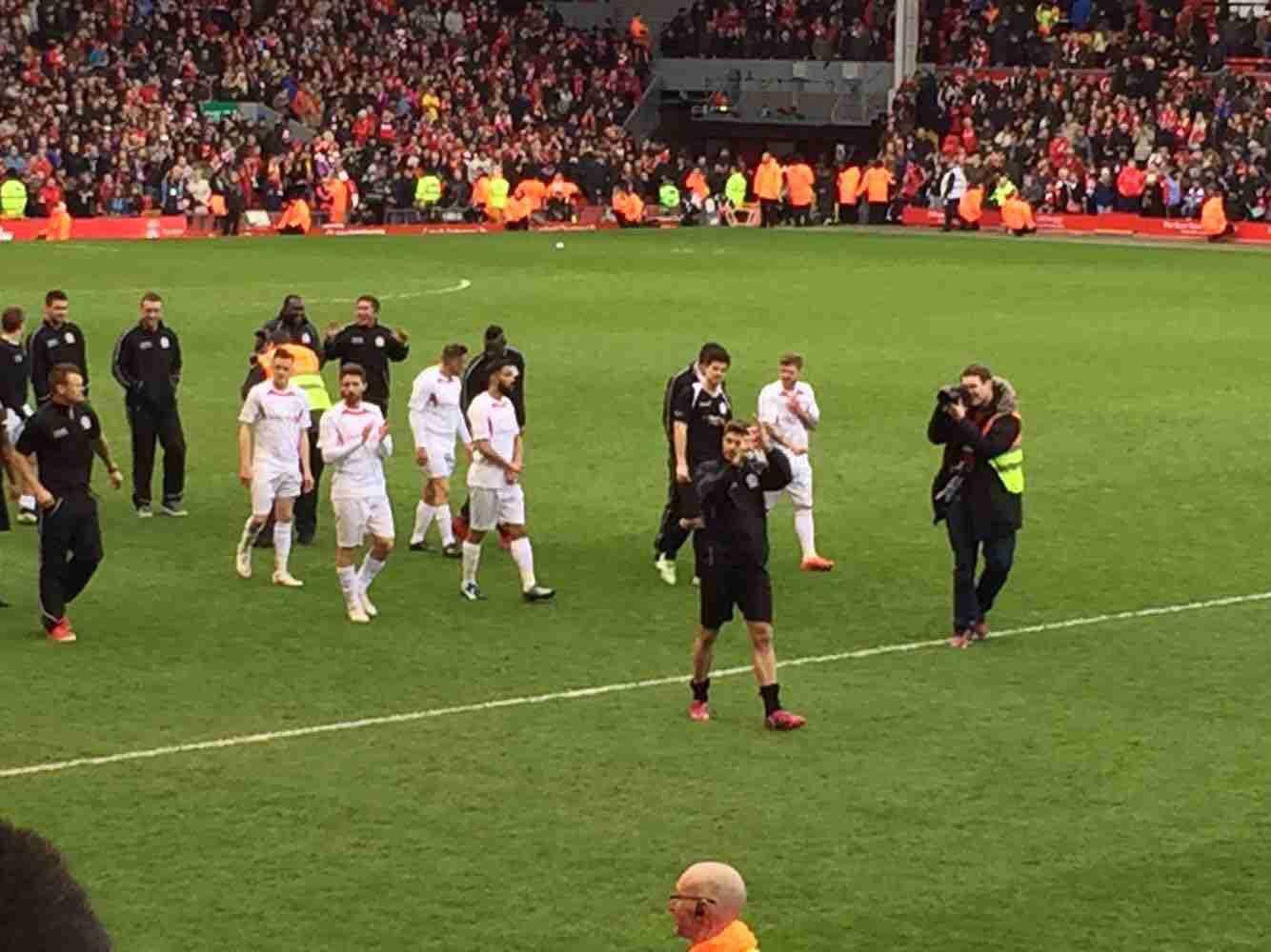 罗马诺：伯恩茅斯与国米争夺热那亚中卫德温特（罗马诺：国米与伯恩茅斯竞逐热那亚中卫德温特）