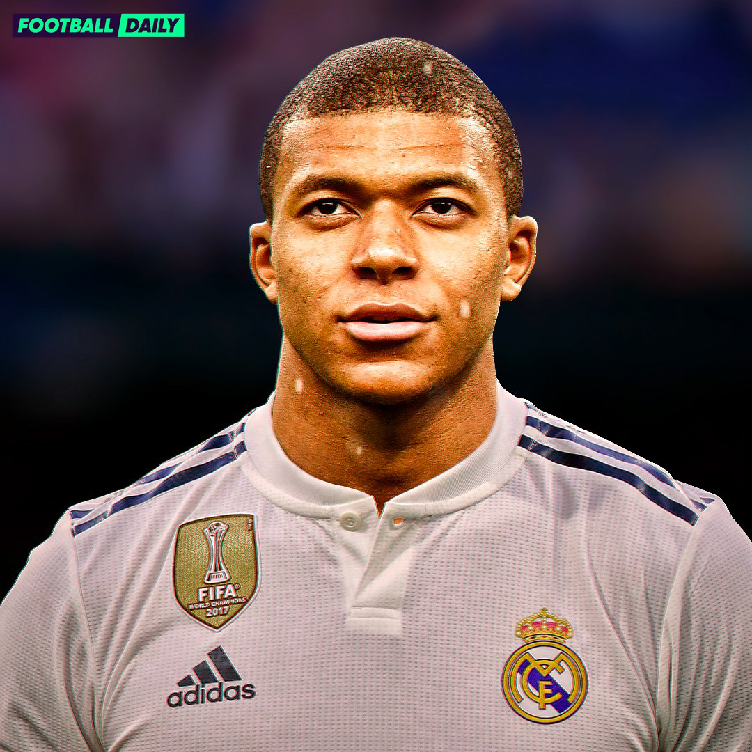 卡利亚里高空压制罗马防线屡失误，科内孤掌难鸣（卡利亚里空袭奏效，罗马后防频失误，科内难以回天）