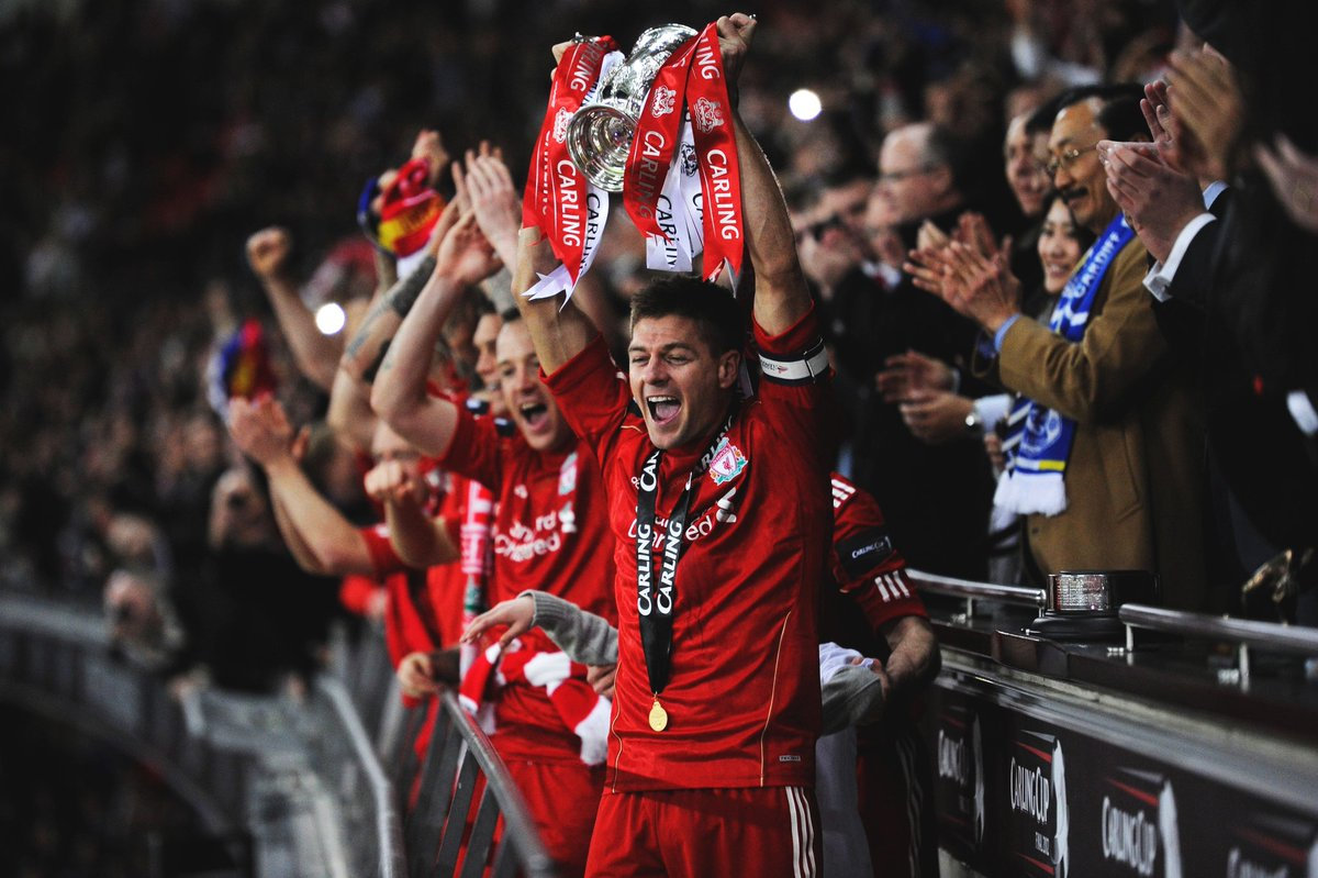 某球员可能回国发展，传闻不断（某球员或将回国发展，传闻持续发酵）