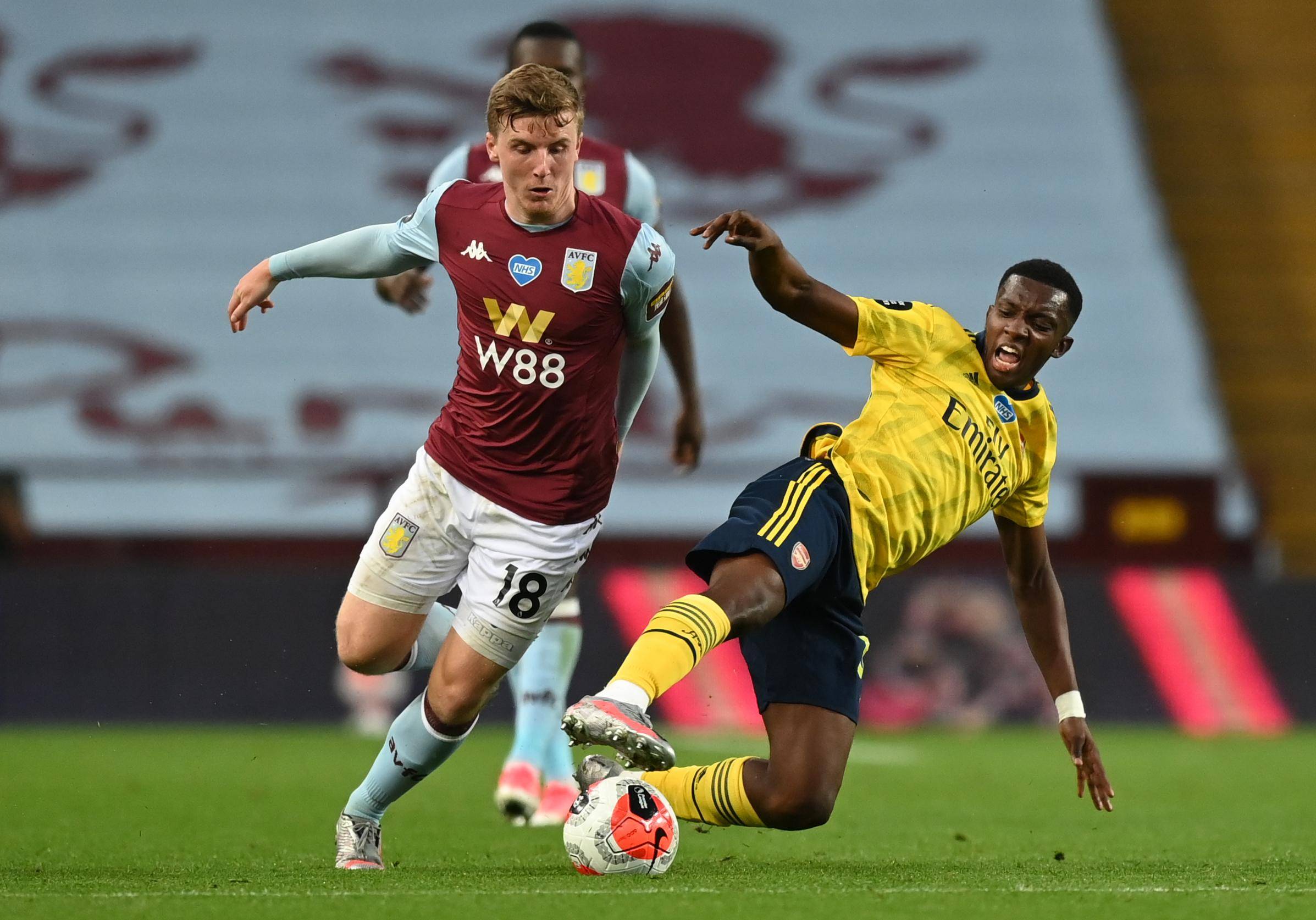 云达不莱梅vs科隆：菅原由势、施密德首发，比尔特、卡明斯基出战（云达不莱梅迎战科隆：菅原由势、施密德首发，比尔特、卡明斯基出场）