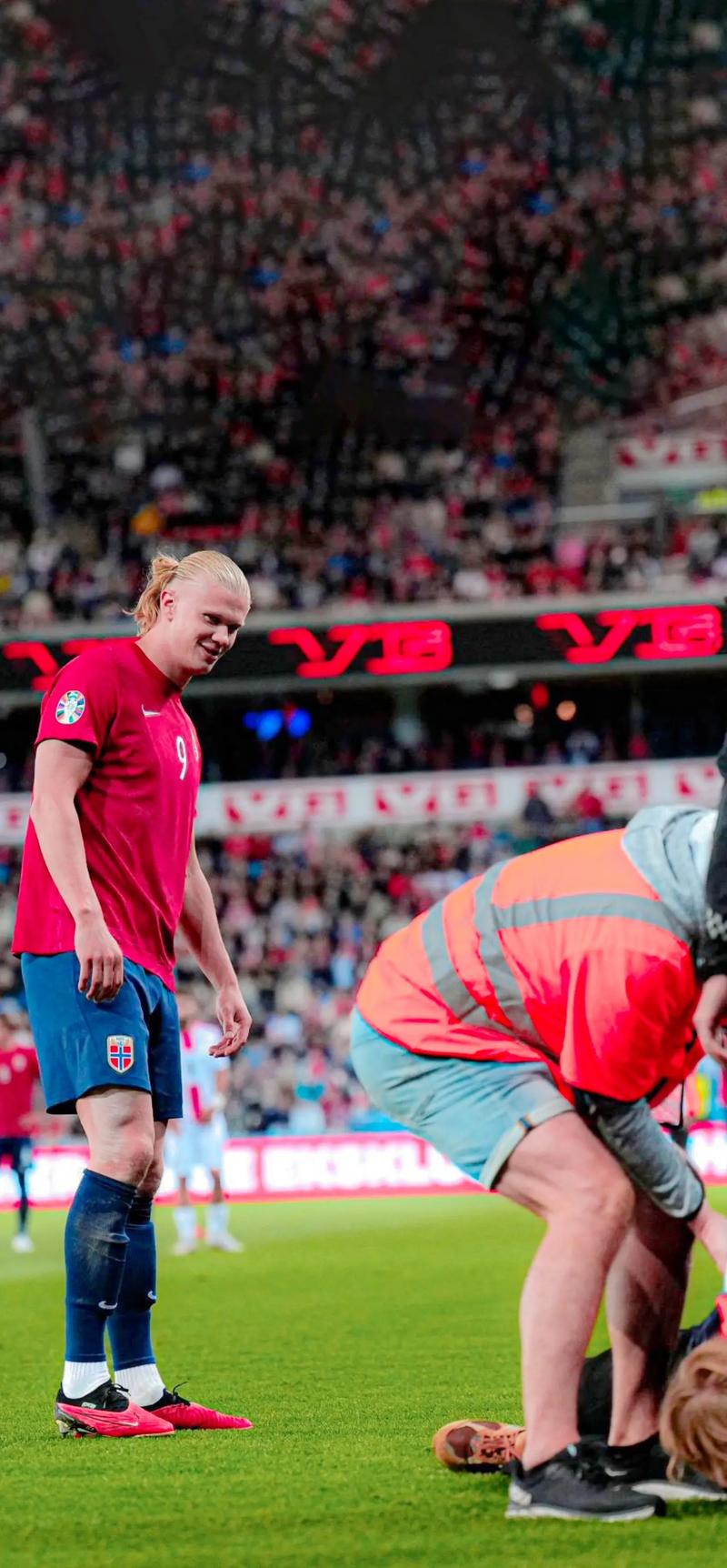 罗德里戈创造皇马新纪录并“跌至谷底”，利物浦收到警告（罗德里戈刷新皇马纪录却陷入低谷，利物浦被敲响警钟）