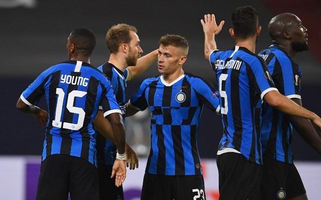 2025／26赛季英超：早起的曼联球迷有福了！曼联4-4伯恩茅斯（2025／26英超｜清晨不虚此行：曼联与伯恩茅斯4-4上演进球大战）