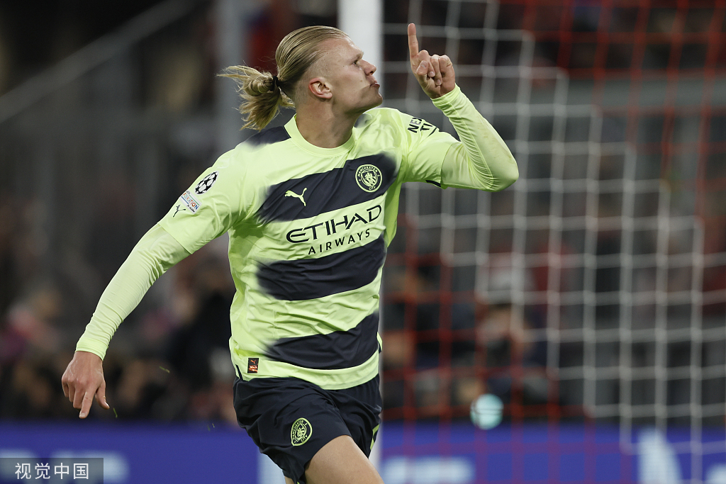 赛季首场20+！科林斯10投9中砍下21分4篮板3盖帽（本季首次破20分！科林斯10投9中高效拿下21分4板3帽）