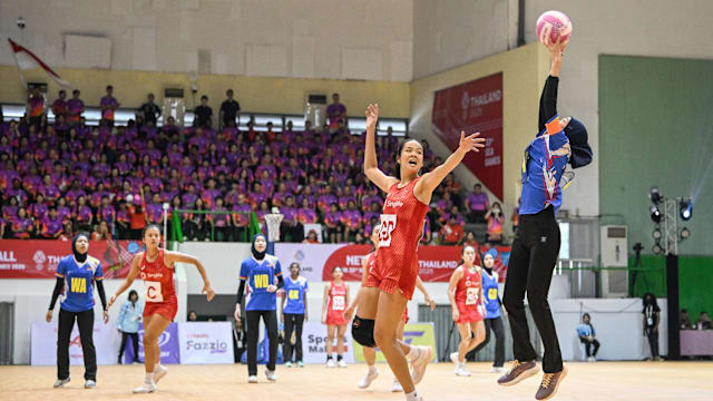 美记：如果雄鹿交易字母哥，特纳将再度陷入交易传闻（美媒：若雄鹿交易字母哥，特纳或将再度卷入交易流言）