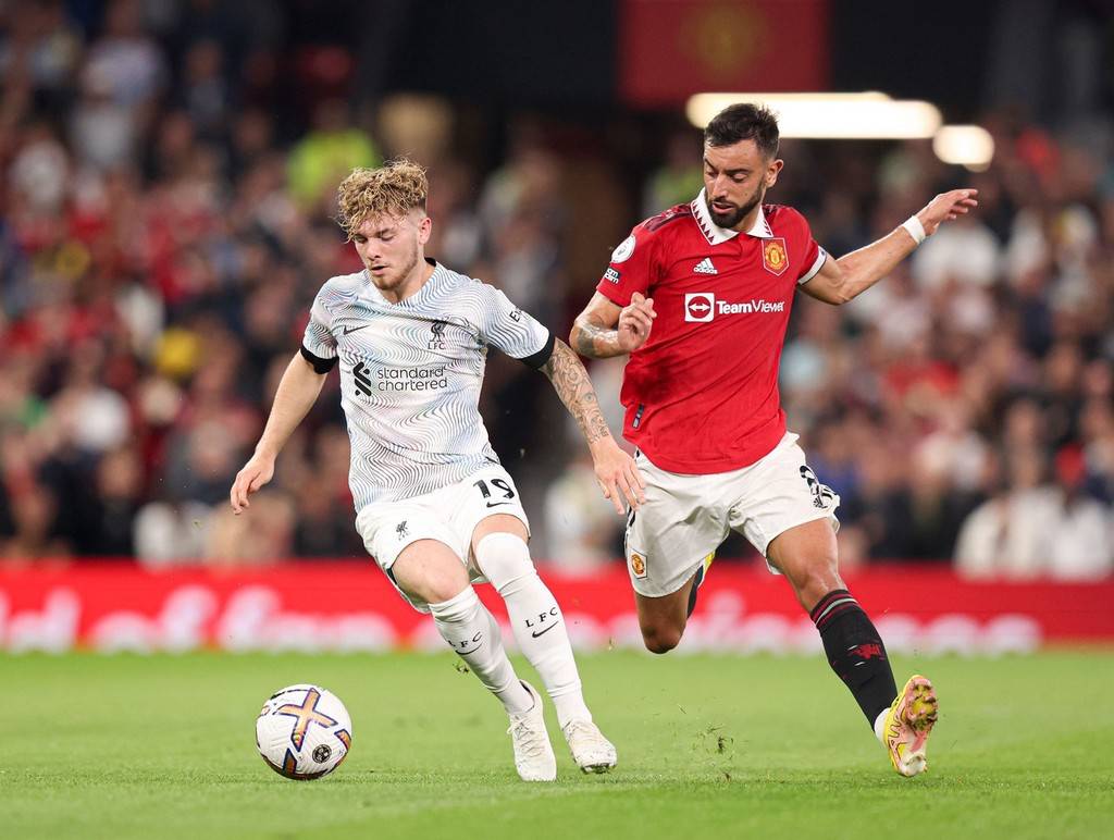 驳斥转会传闻，贡多齐：我专注于当下，想帮拉齐奥赢下更多球（贡多齐否认转会传闻：专注当下，只想助拉齐奥赢得更多胜利）