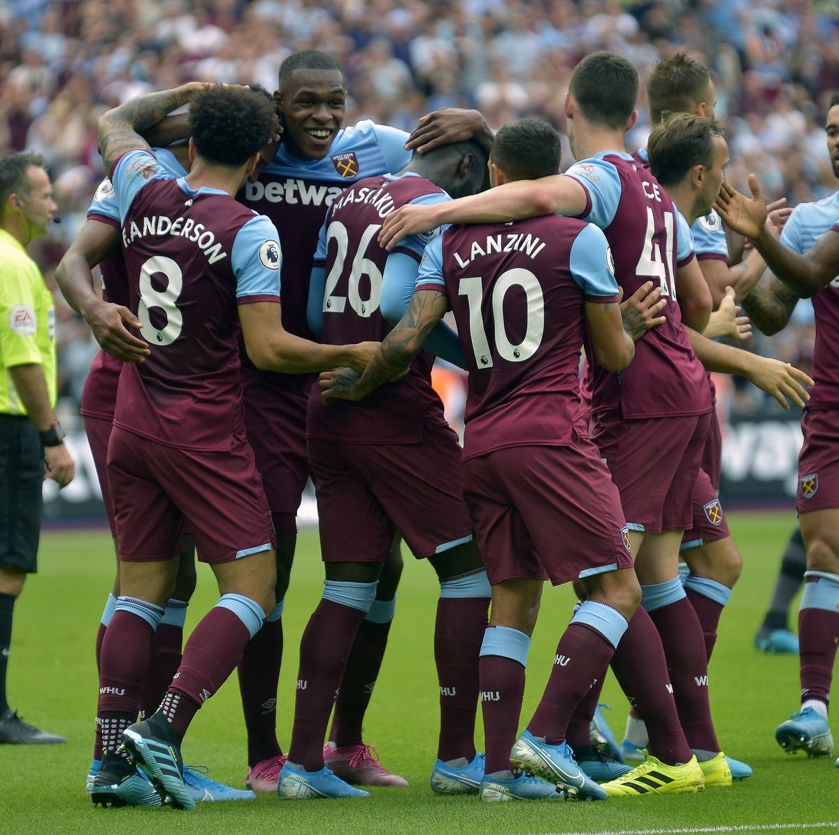 德转预热施洛特贝克身价：最高从4000万欧涨至6000万欧（德转预热：施洛特贝克估值由4000万欧升至6000万欧）